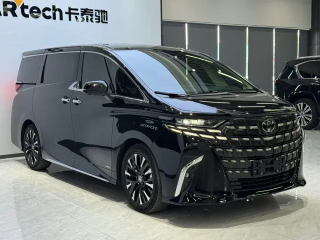 Toyota Alphard — Фото автомобиля 3