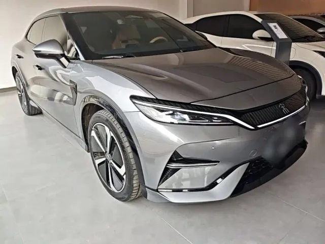 BYD Song L EV — Фото автомобиля 3