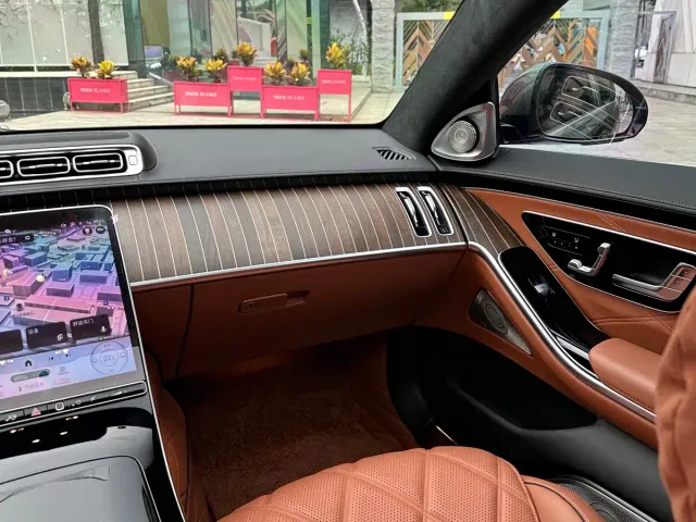 Mercedes-Benz Maybach S-Class — Фото автомобиля 27