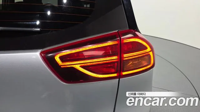 Kia Niro Niro Plus Air — Фото автомобиля 23