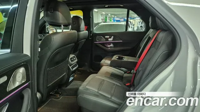 Mercedes-Benz GLE-Class — Фото автомобиля 10