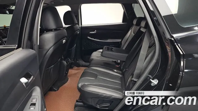 Hyundai Santa Fe New — Фото автомобиля 16