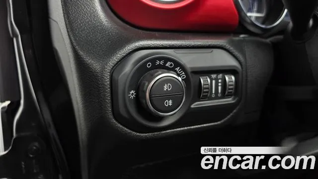 Jeep Wrangler Wrangler (JL) — Фото автомобиля 17