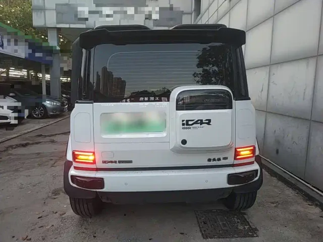 iCAR V23 — Фото автомобиля 5