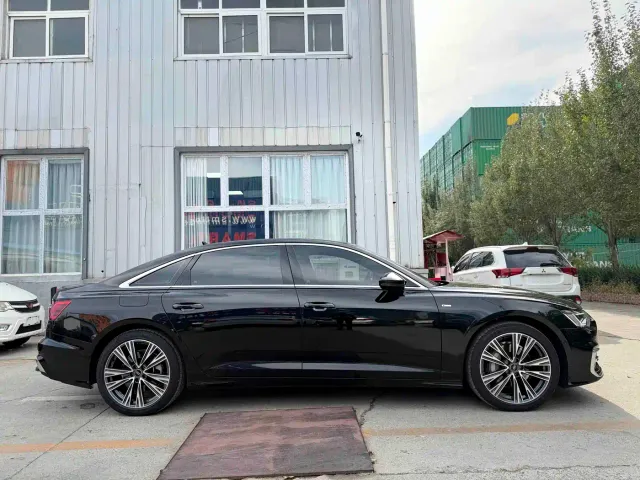 Audi A6L — Фото автомобиля 2