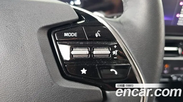 Kia Niro Niro (New) — Фото автомобиля 25
