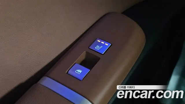 Hyundai Grandeur GN7 — Фото автомобиля 18