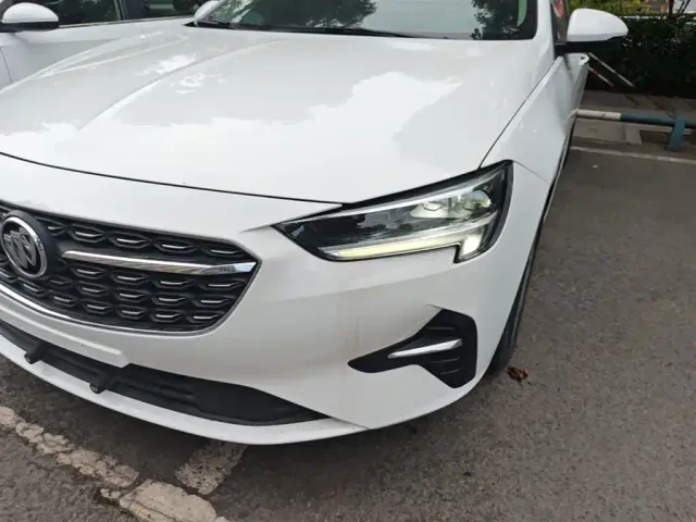 Buick Regal — Фото автомобиля 23