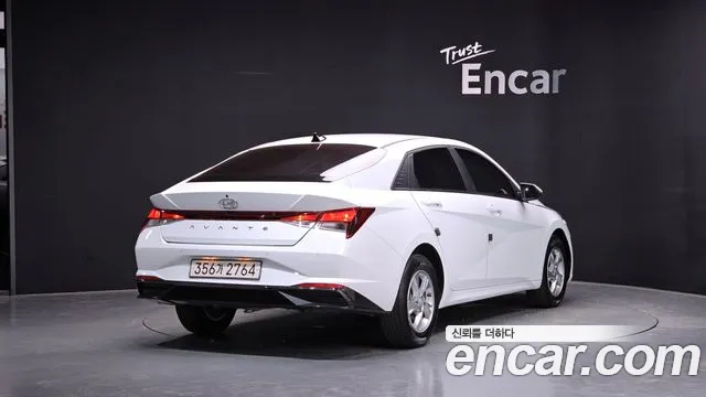Hyundai AVANTE Avante (CN7) — Фото автомобиля 2