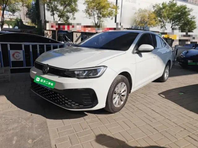 Фотография автомобиля — Volkswagen Lavida