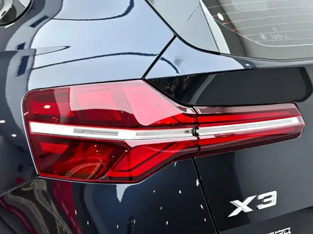 BMW X3 — Фото автомобиля 10