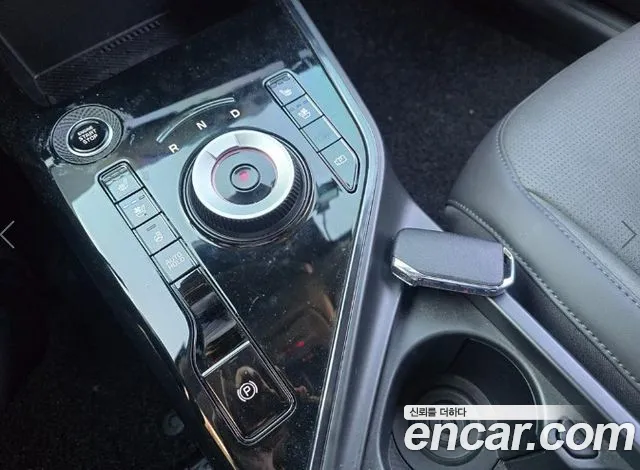 Kia Niro The All New — Фото автомобиля 10