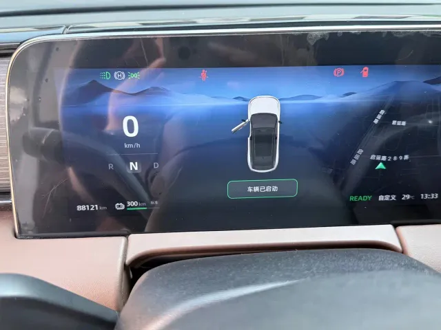 Leapmotor C11 — Фото автомобиля 15