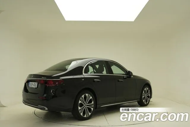 Mercedes-Benz E-Class E-класс W214 — Фото автомобиля 2