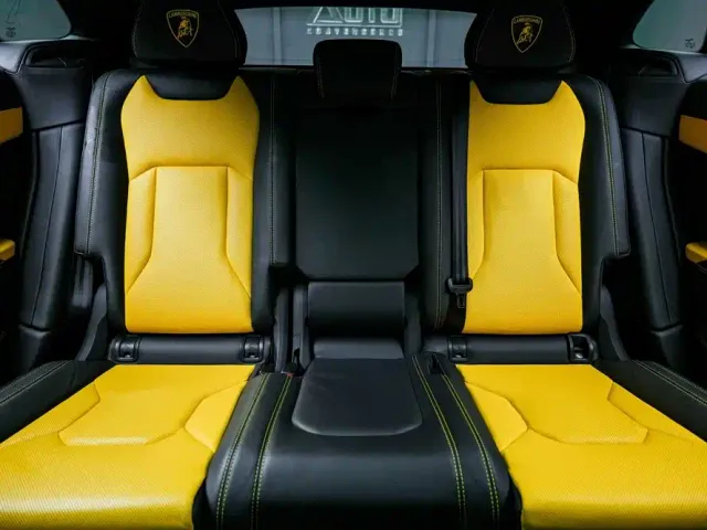 Lamborghini Urus — Фото автомобиля 15