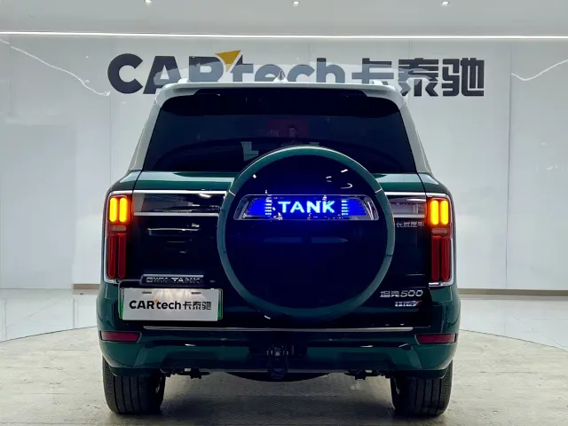 Tank 500 EV — Фото автомобиля 5