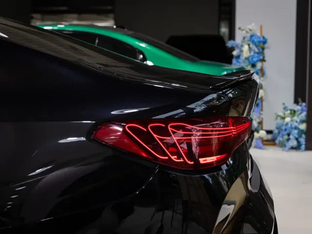 BMW M4 — Фото автомобиля 10