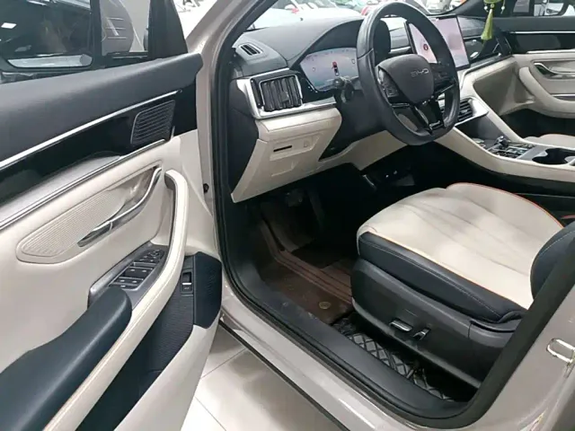 BYD Song PLUS — Фото автомобиля 15