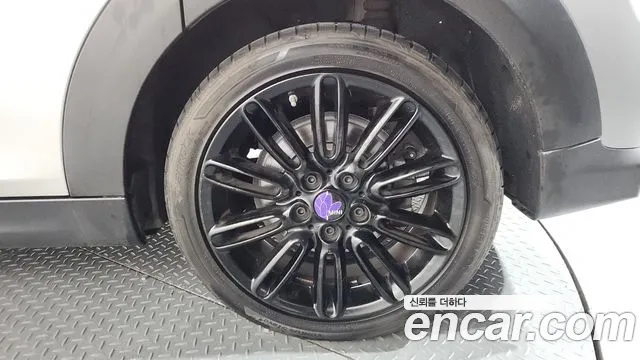 Mini Cooper — Фото автомобиля 17