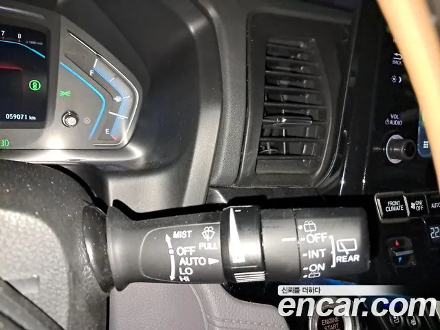 Honda Odyssey — Фото автомобиля 12