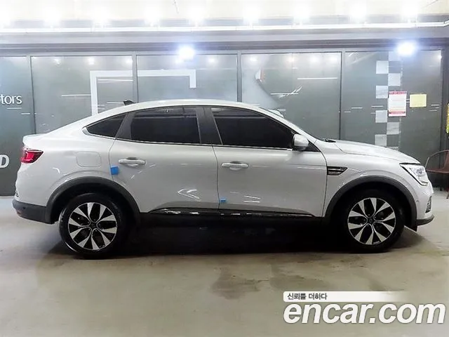 Renault-KoreaSamsung XM3 — Фото автомобиля 3