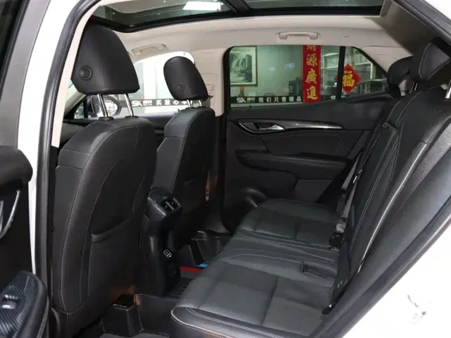 Buick Envision S — Фото автомобиля 11