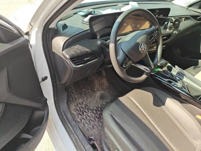 Buick Verano — Фото автомобиля 12