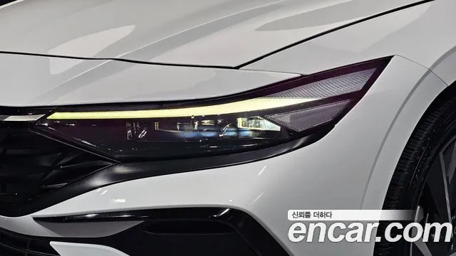 Hyundai Avante CN7 — Фото автомобиля 7