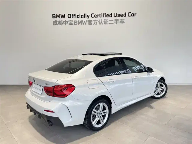 BMW 1 Series — Фото автомобиля 3