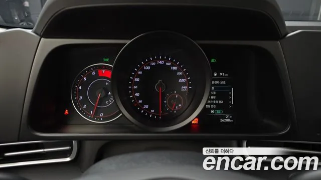 Hyundai AVANTE Avante (CN7) — Фото автомобиля 8