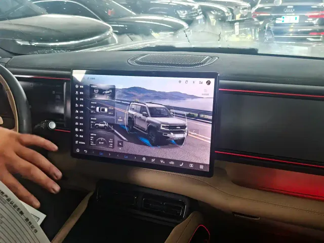 BYD FangChengBao Leopard 5 — Фото автомобиля 8
