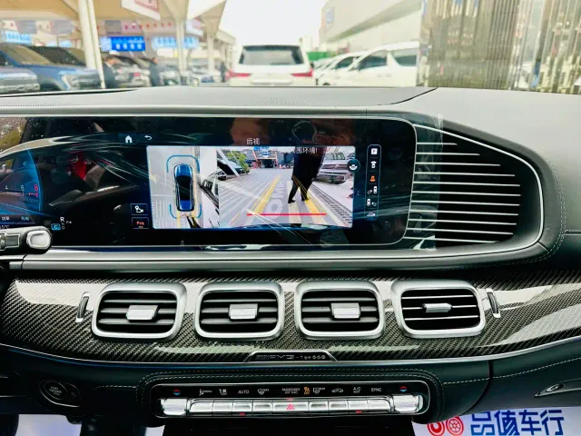 Mercedes-Benz GLS AMG — Фото автомобиля 10