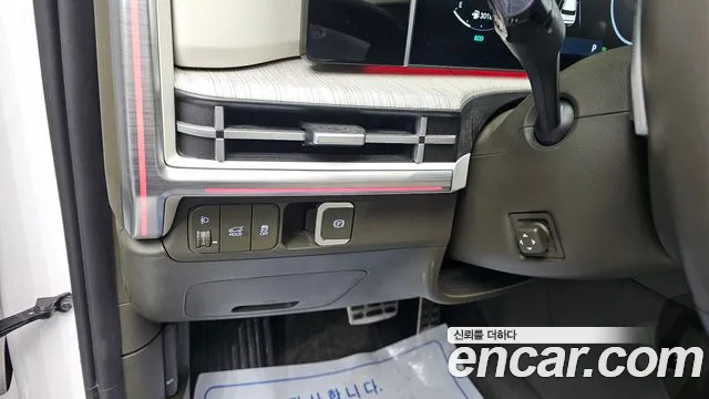 Hyundai Santafe — Фото автомобиля 12