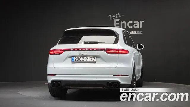 Porsche Cayenne PO536 — Фото автомобиля 4
