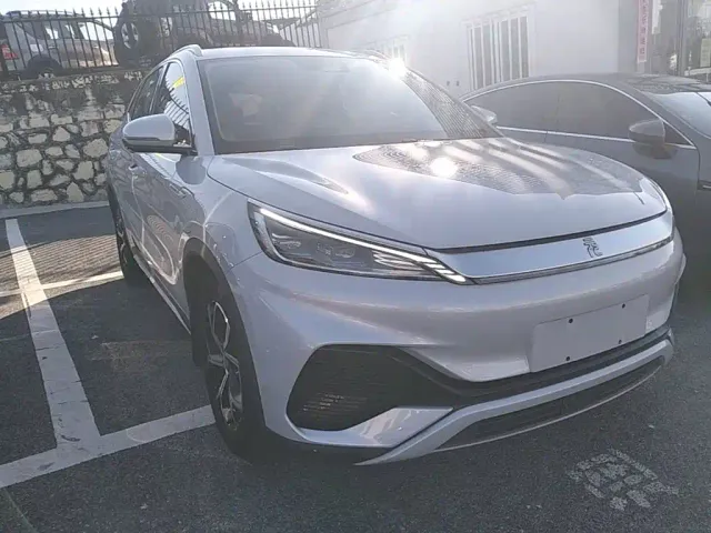 BYD Yuan PLUS — Фото автомобиля 3
