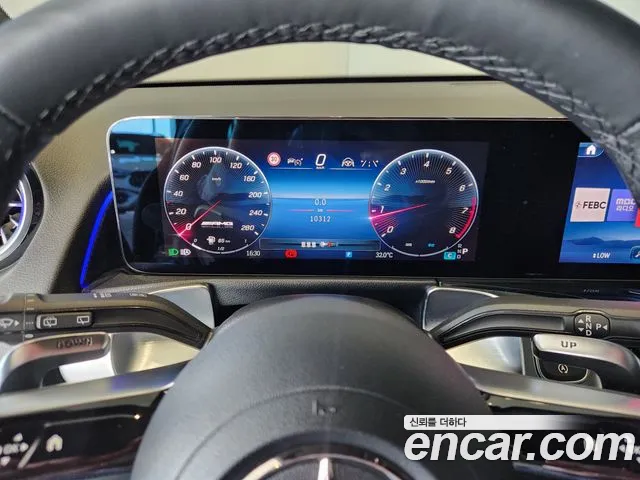 Mercedes-Benz GLB-Class — Фото автомобиля 12