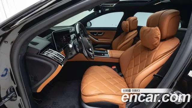 Mercedes-Benz S-Class — Фото автомобиля 10