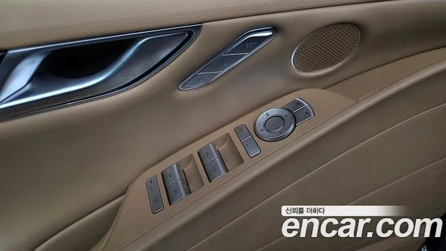 Genesis G80 Бензин 2.5 турбо AWD — Фото автомобиля 24