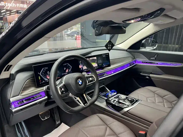 BMW 7 Series — Фото автомобиля 27