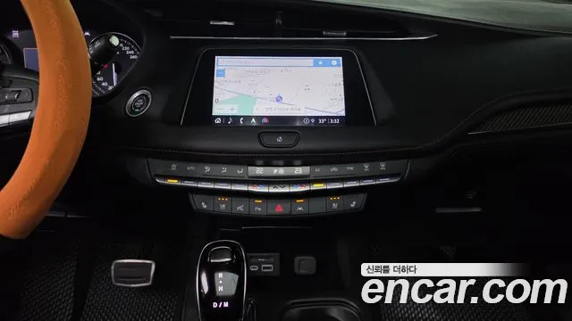 Cadillac XT4 2.0 Sport AWD — Фото автомобиля 14