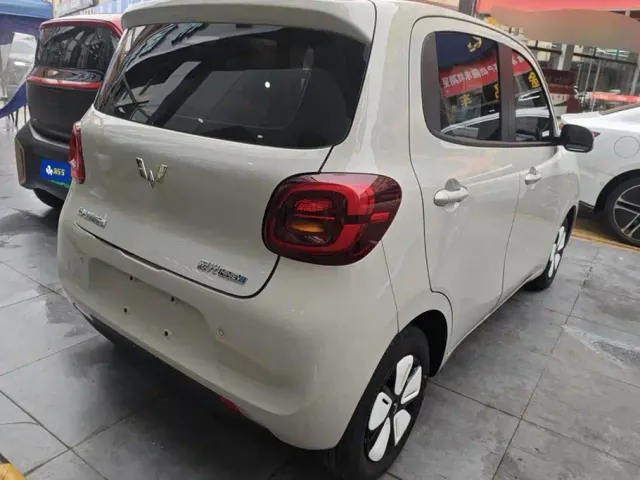 Wuling Hongguang Mini EV — Фото автомобиля 3