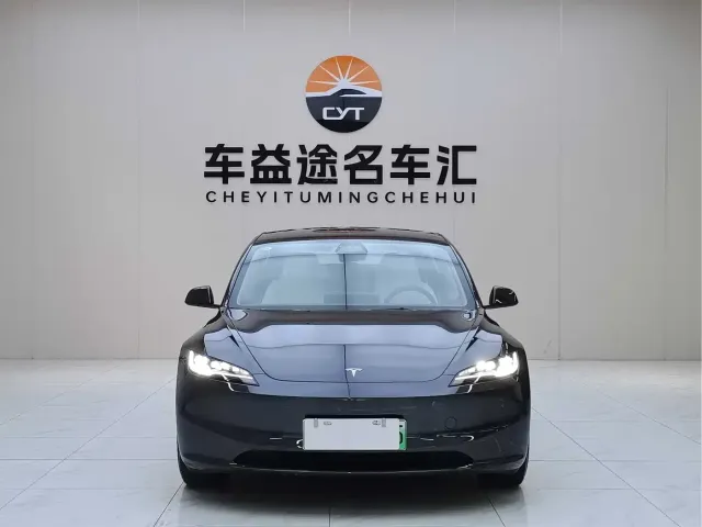Tesla Model 3 2023 Rear-Wheel Drive — Фото автомобиля 2