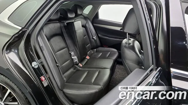 Hyundai Grandeur Новый Grandeur IG — Фото автомобиля 12