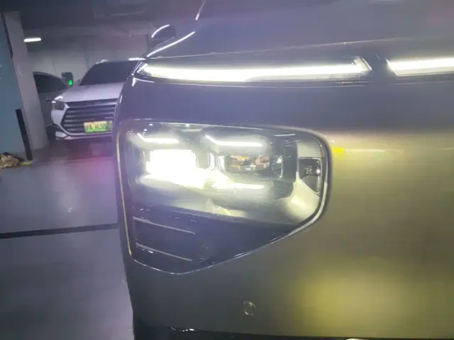 Xpeng G9 — Фото автомобиля 8