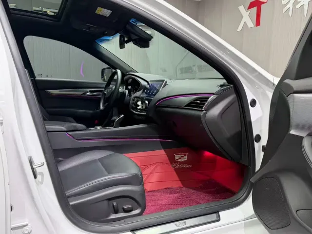 Cadillac CT5 — Фото автомобиля 12