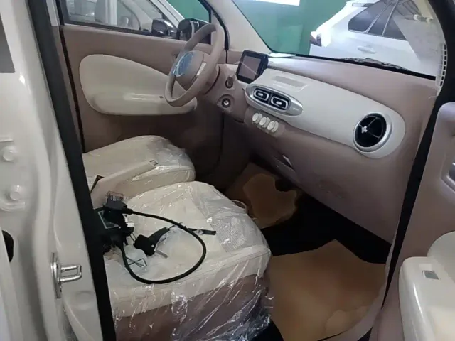 Wuling Hongguang Mini EV — Фото автомобиля 24