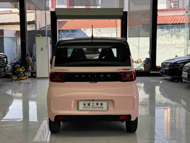 Wuling Hongguang Mini EV — Фото автомобиля 5