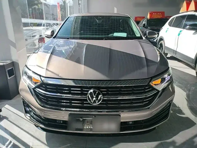 Volkswagen Sagitar — Фото автомобиля 2