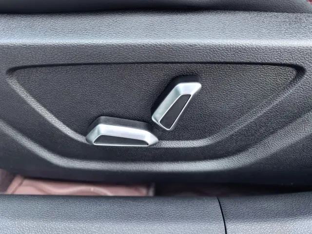 Geely Binyue — Фото автомобиля 14