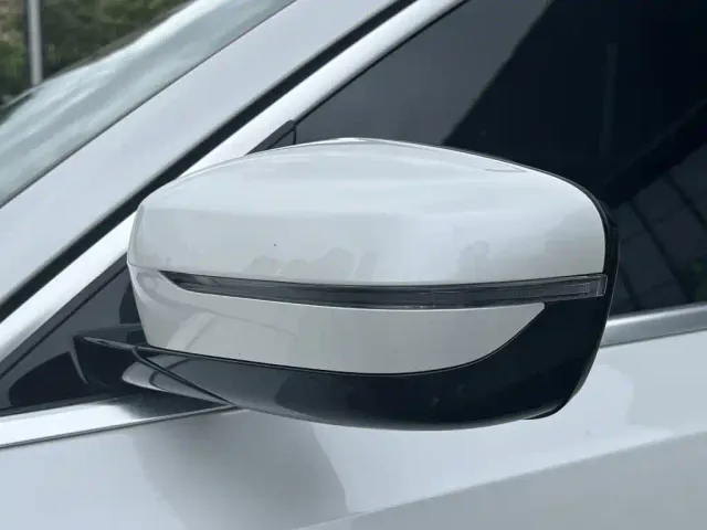 BMW 3 Series — Фото автомобиля 15